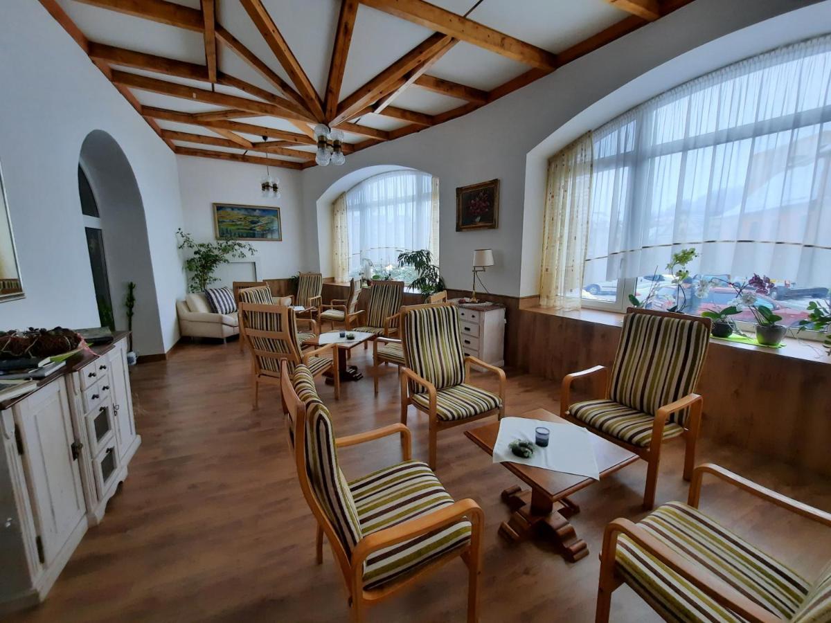 Hotel Koruna Jesenik Ngoại thất bức ảnh