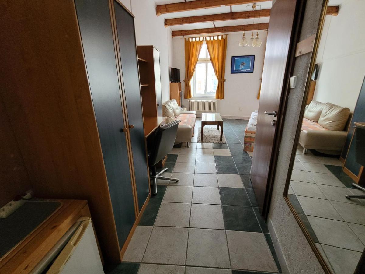 Hotel Koruna Jesenik Ngoại thất bức ảnh