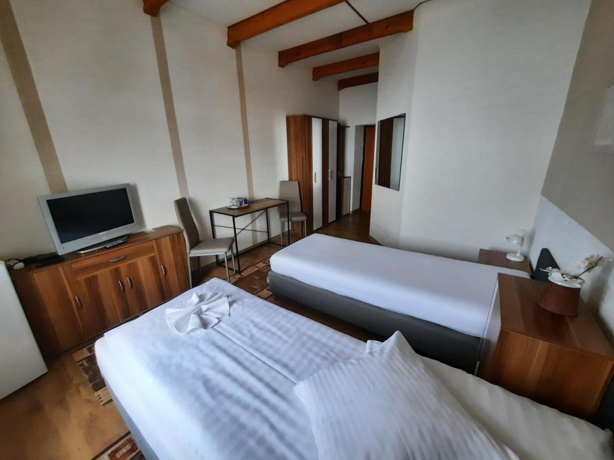 Hotel Koruna Jesenik Ngoại thất bức ảnh