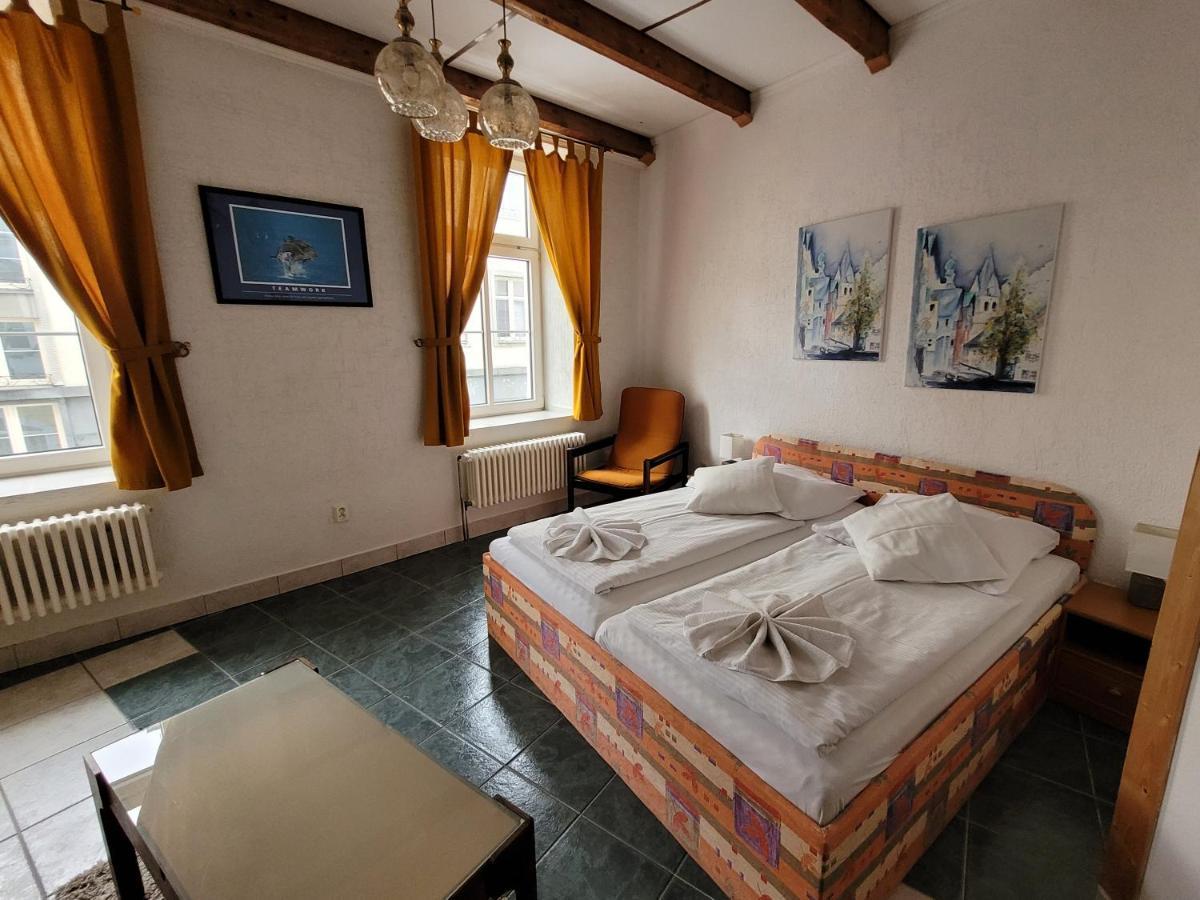 Hotel Koruna Jesenik Ngoại thất bức ảnh