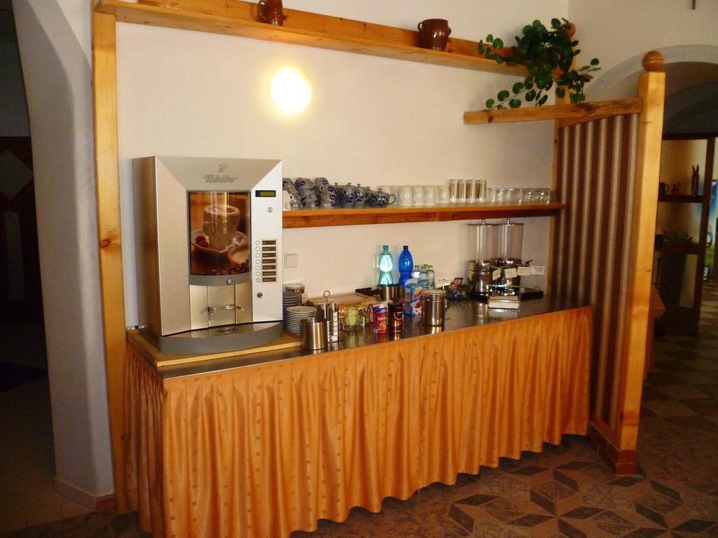 Hotel Koruna Jesenik Ngoại thất bức ảnh